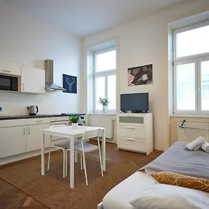 https://hernalser-gurtel-ill-by-easybb.vienna-besthotels.com